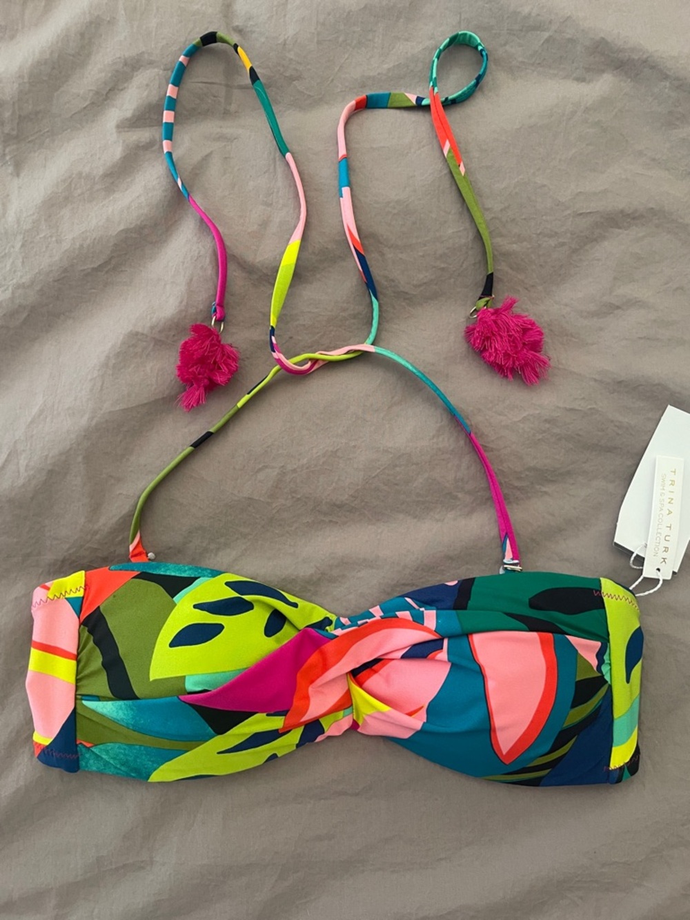 Trina Turk Rainforest Twist Bandeau Bikini Top | Size 4 | NEW | Removable straps - Picture 3 of 10